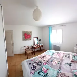 https://chambre-aloevera.fr-provencehotel.com